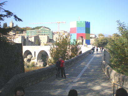 puente besalu